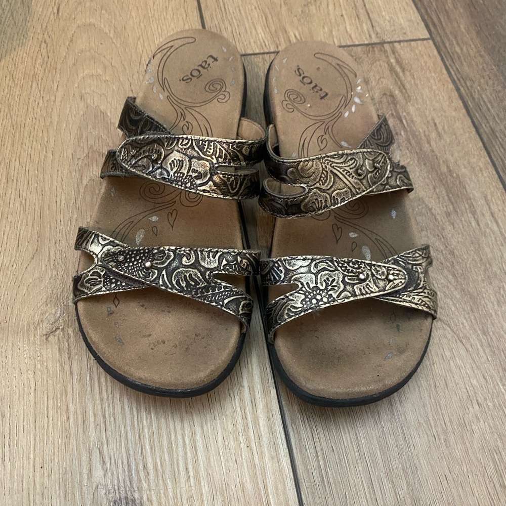 Taos Footwear Black and Gold Patterned Sandals
